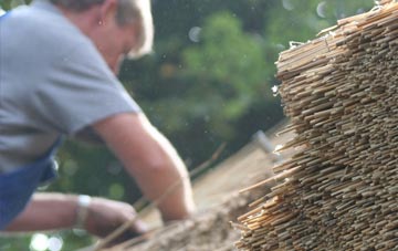 professional Ingham Corner thatchers